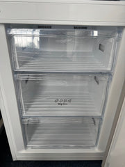 Hisense RB435N4WWE 336L 60/40 Fridge Freezer - White