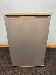 LEC L5511S 55cm Under Counter Larder Fridge - Silver