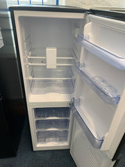 Swan SR15690B 48cm Wide 50/50 Split Fridge Freezer - Black