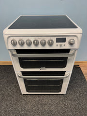 Hotpoint Ultima HUE62PS 60cm Electric Cooker with Ceramic Hob - White